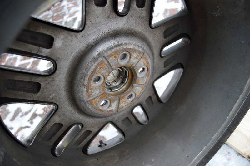 Bolt pattern as seen from inside the wheel