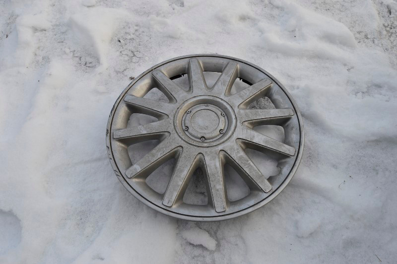 Wheel cover front side